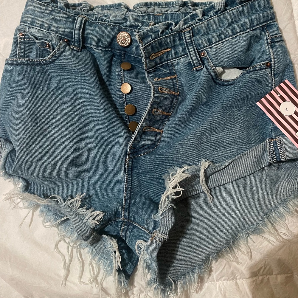 Boutique Jean Shorts
